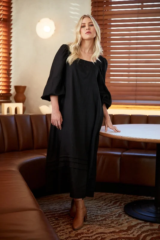 Maxi dress with empire waist -Isle Of Mine Panorama Maxi