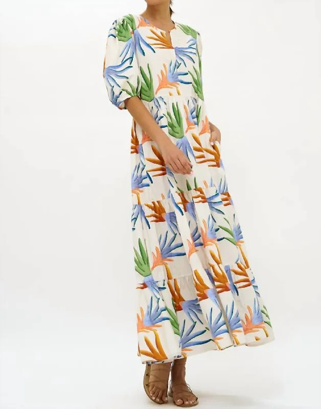 Maxi dress with bodycon fit -Puff Sleeve Maxi Dress In Floral