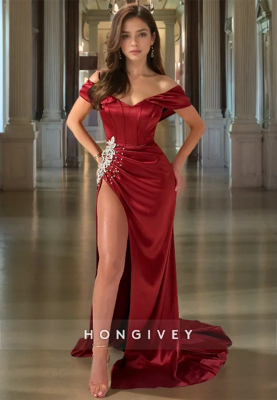 Evening dress with cap sleeves-Elegant Burgundy Satin Off Shoulder Party Dress Appliqued Floor Length Prom Dress